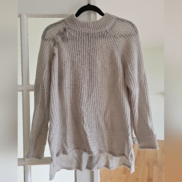 LC Lauren Conrad sweater with ribbon - Picture 6 of 6